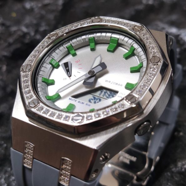 Ga 2100 Diamond Case Silver Dial Grey Rubber Strap Watch