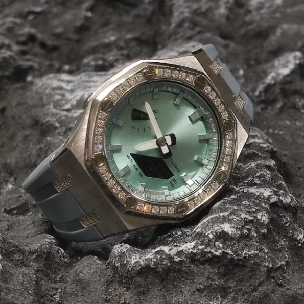 Ga2100 Mirror Light Green Dial Diamond Case Grey Rubber Strap
