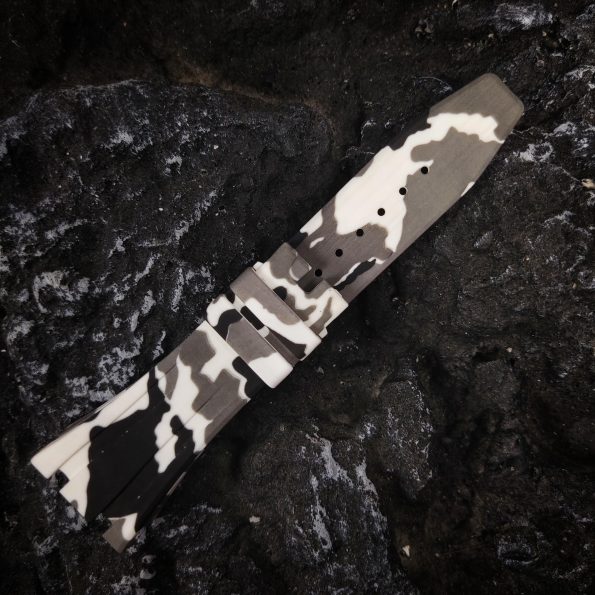 GA2100 White Camo Strap