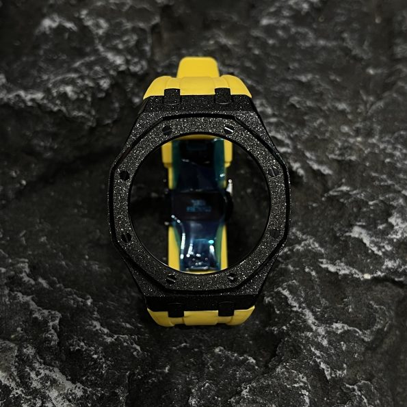 Ga2100 Black Glitter Case Yellow Rubber Strap