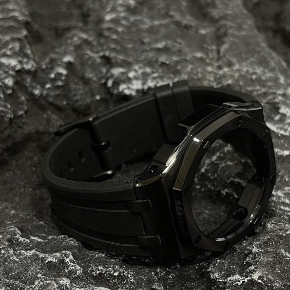 Ga2100 Black Polish Bezel Black Rubber Strap