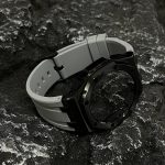 Ga2100 Black Polish Bezel Gray Owl Rubber Strap