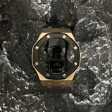 Ga2100 Gold Case Black Bezel Black Rubber Strap