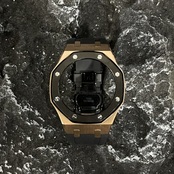 Ga2100 Gold Case Black Bezel Black Rubber Strap