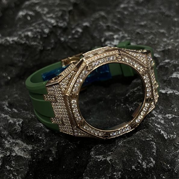 Ga2100 Gold Diamond Case Green Rubber Strap