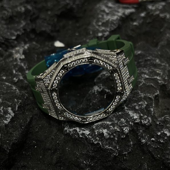 Ga2100 Silver Diamond Case Green Rubber