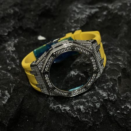 Ga2100 Silver Diamond Case Yellow Rubber 