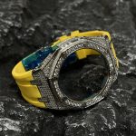 Ga2100 Silver Diamond Case Yellow Rubber