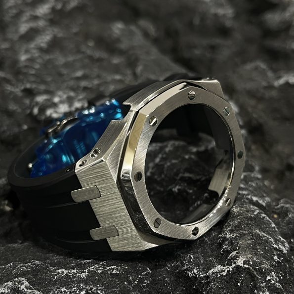 Ga2100 Silver Polish Bezel Black Rubber Strap