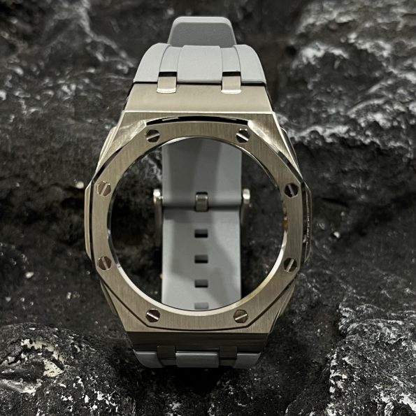 Ga2100 Silver Polish Bezel Gray Owl Rubber Strap