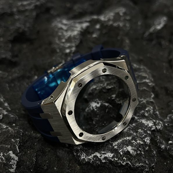 Ga2100 Silver Polish Bezel Navy Blue Rubber Strap