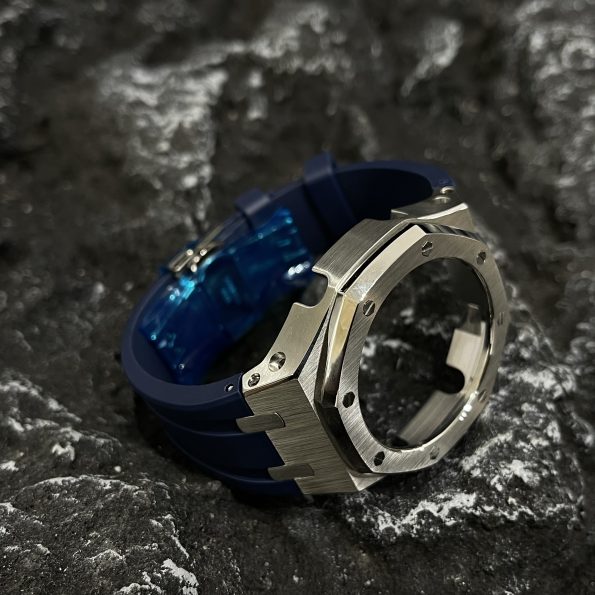 Ga2100 Silver Polish Bezel Navy Blue Rubber Strap