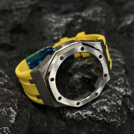 Ga2100 Silver Polish Bezel Yellow Rubber Strap 