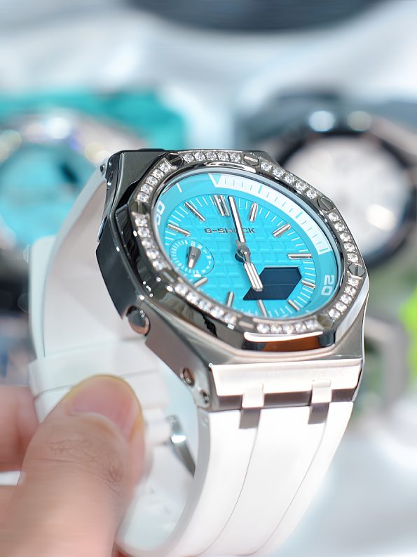 Ga2100 White Rubber Strap Silver Case Blue Dial Watch