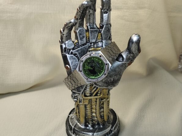 08 Hero Robot Hand