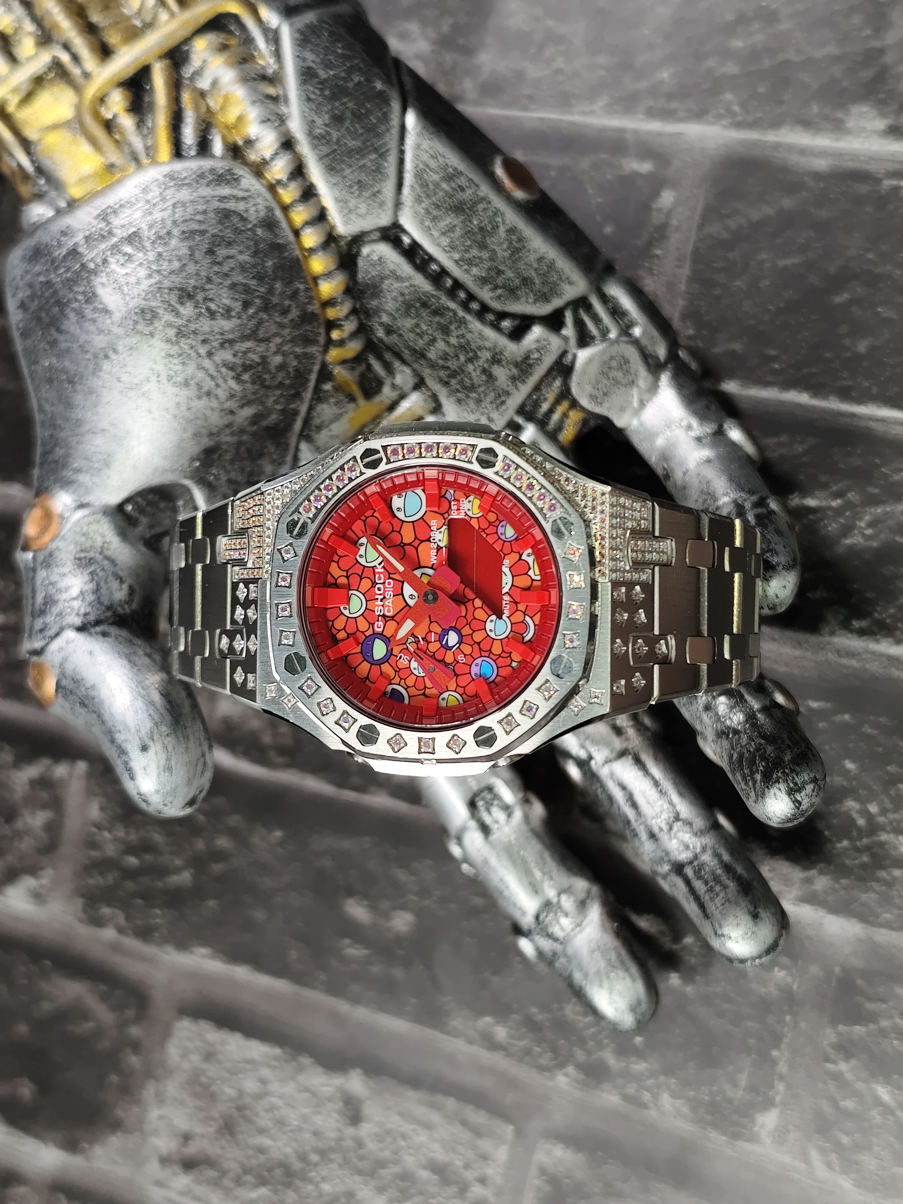 GA2100 Diamond Silver Detail