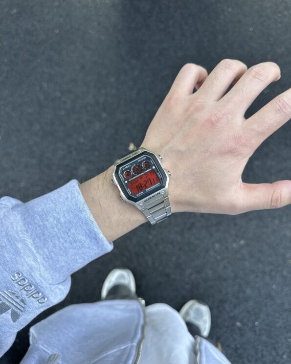 Ae 1300 Casio Royale Mod Ae1300 14.jpg